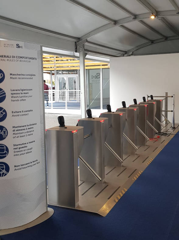 Varco installazione fiera congressi